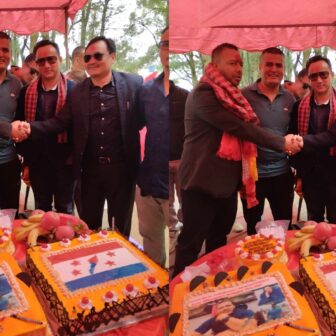 चार सय तरूण यूवा माझ थापाले मनाए जन्म दिन