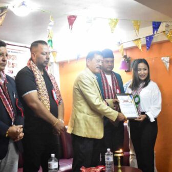 कराते महासंघ र राष्ट्रिय संगीतकर्मी संघ नुवाकोटद्वारा सम्मान कार्यक्रम सम्पन्न