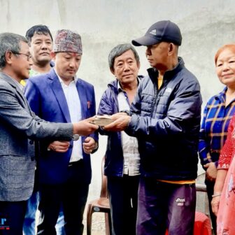 धरानका दुबै मृगौला पिडीत गायक राईलाई युकेबाट आर्थिक सहयोग