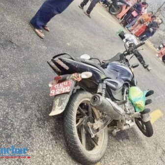 खोटाङमा टिपर र मोटरसाइकल ठोक्किँदा एक जना युवकको मृत्यु