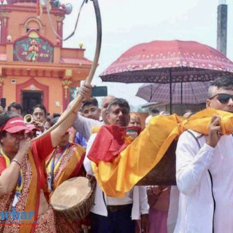हेटौंडामा पानी पार्न एक जोडी भ्यागुताको बिहे, ३ सय जना जन्ती