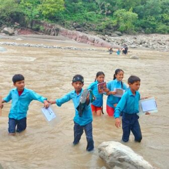 बाढीपहिरोबाट नेपालका बालबालिका अत्यन्त जोखिममा : युनिसेफ