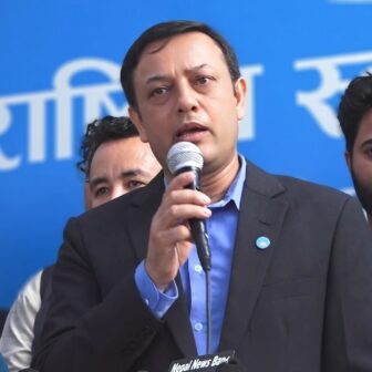 युवालाई नेपालमा रोक्न रास्वपाले थाल्यो “आत्मनिर्भर नेपाल अभियान”