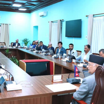 मन्त्रिपरिषदको बैठक साँझ ५ बजेका लागि बोलाइयो