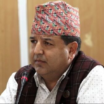 प्रसाईं पक्राउपछि काँग्रेस सांसद भन्छन्- लोकतन्त्रको घाँटी निमोठियो