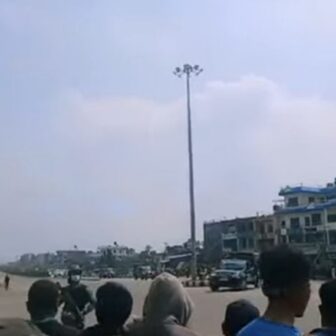प्रधानमन्त्रीको आगमनमा सुर्खेतको सडक खाली गराउँदा स्थानीयको विरोध