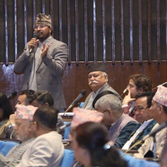 प्रधानमन्त्रीको अभिव्यक्ति हटाउन राप्रपाको माग