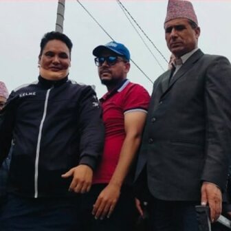 घाइते अवस्थामा समेत शिक्षकहरू सडकमा : महासङ्घले आन्दोलन थप चर्काउने