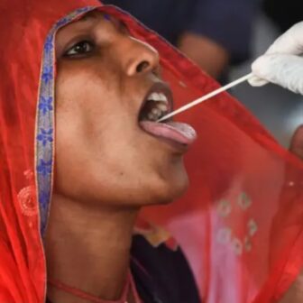 भारतमा कोरोना संक्रमण फेरि तीव्र, नौ दिनमै ५८ जनाको मृत्यु, नयाँ भेरियन्टको असर देखिँदै