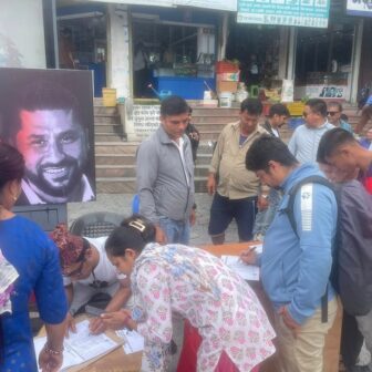रवि लामिछानेको पक्षमा हस्ताक्षर अभियानसँगै रास्वपाले सुरु गर्‍यो चन्दा संकलन, रकमको प्रयोगबारे प्रश्न उठ्न थाले