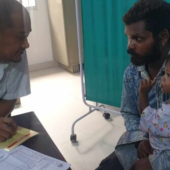 प्रमिलाको निशुल्क रुपमा उपचार गराइयो