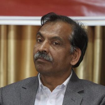 पार्टी अनुशासन उलंघनमा कठोर कदम : नेकपा (बहुमत) ले गर्यो दुई नेतालाई निष्कासन