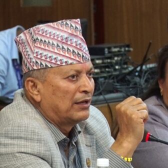 गिरीबन्धु टी इस्टेटको जमिन चिया खेतीबाहेक प्रयोग गरे सरकारको स्वामित्वमा जाने : भूमि मन्त्री अधिकारी