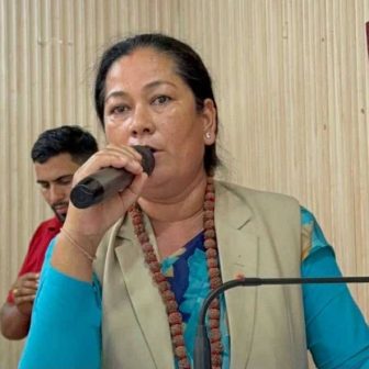 ओलीविनाको एमाले, एमालेविनाको समृद्ध नेपाल — सम्भव छैन : पोलिटब्युरो सदस्य निरुदेवी पालको स्पष्ट भनाइ