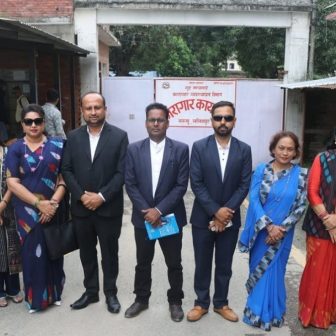 रास्वपाका ९ आकांक्षी उम्मेदवारले रवि लामिछानेलाई भेटे