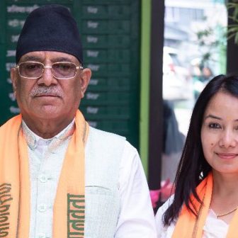 गंगा दाहालले माओवादी सचिवालय संयोजक पदबाट राजीनामा दिइन्
