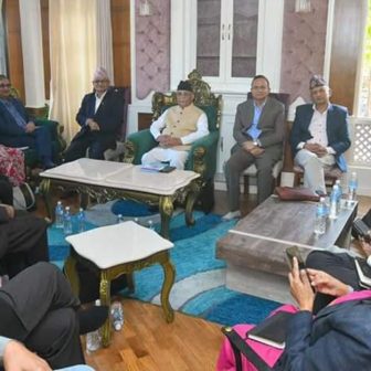 एमाले केन्द्रीय कमिटी बैठक दुई दिन पछि सर्यो