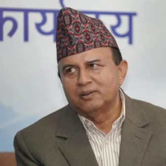 मोबाइलको लतमा फसेका युवालाई गलत तत्वले प्रयोग गरेको पोखरेलको दाबी