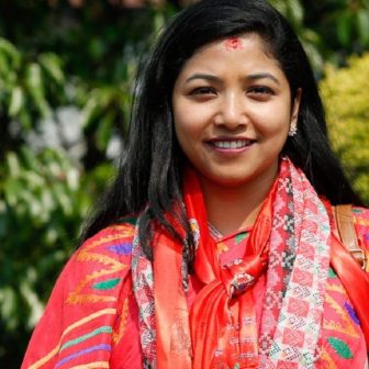 सुनिता डंगोल एमाले केन्द्रीय सदस्यमा विजयी