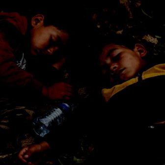 शीर्षक : रंगेलीमा दुई बालक बेहोस अवस्थामा फेला, अपहरण आशंकामा प्रहरीद्वारा सोधपुछ