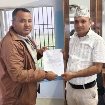 रङ्गेली वडा नं. १ का अध्यक्षद्वारा पार्टी परित्याग