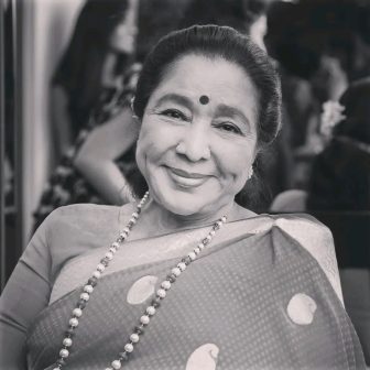 भारतीय संगीतकी महान् गायिका आशा भोसलेको निधन