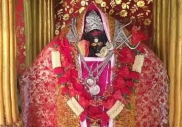 श्री संसारीमाई मन्दिरले दैनिक भेटी तथा आम्दानी सार्वजनिक गर्न थाल्यो